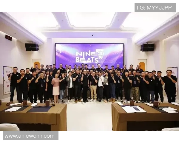 重庆排球队与北京排球队赛后复盘团队协作的精彩瞬间与经验分享